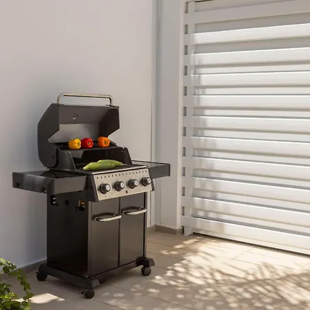 Seaside Narcissos 16 بروتاراس