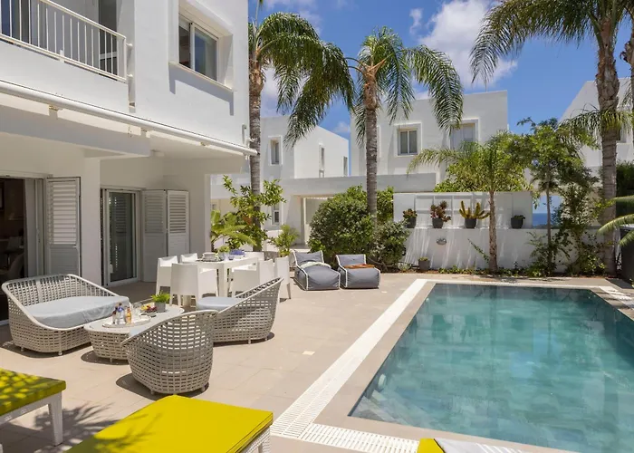 Seaside Narcissos 16