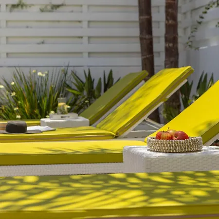 Seaside Narcissos 16 Villa