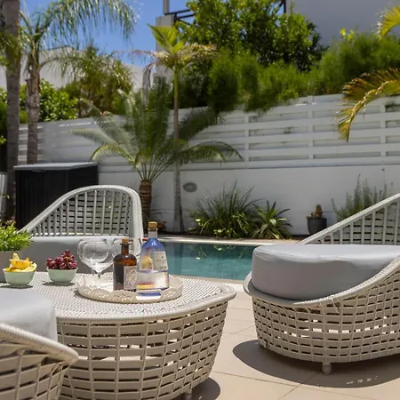 Seaside Narcissos 16 Villa *