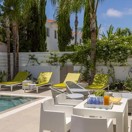 Seaside Narcissos 16 Villa *