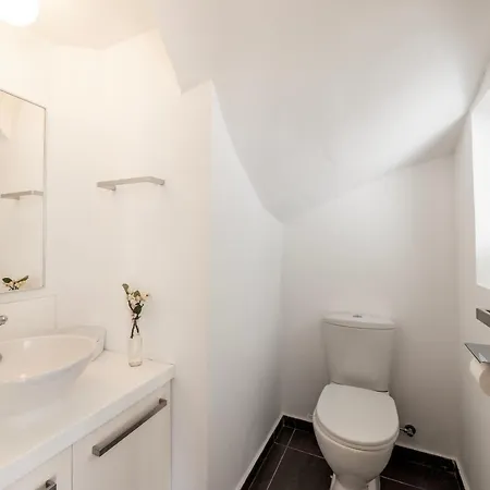 Seaside Narcissos 16 Villa *