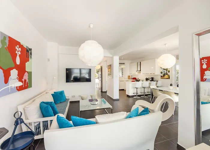 Seaside Narcissos 16 * Protaras