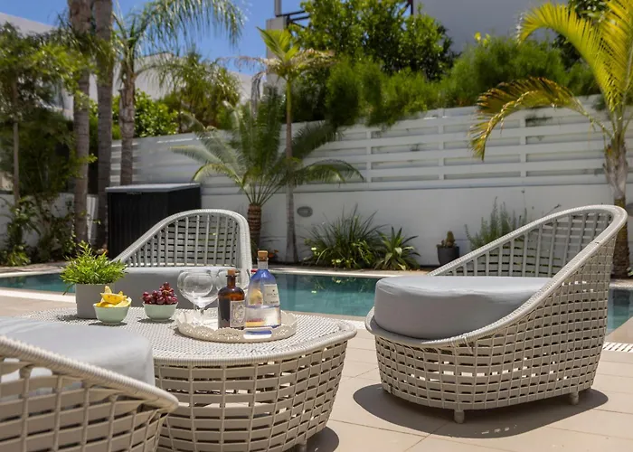 Seaside Narcissos 16 Villa *