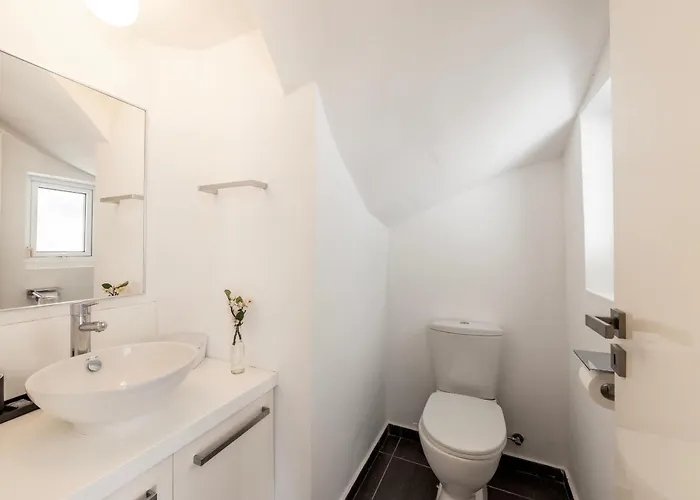 Seaside Narcissos 16 Villa *