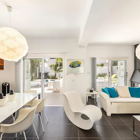 Seaside Narcissos 16 * Πρωταράς