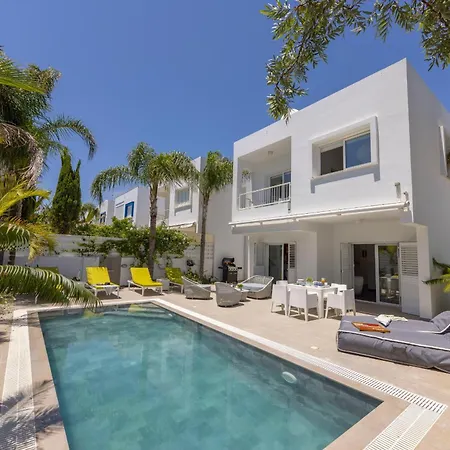 Seaside Narcissos 16 * Πρωταράς